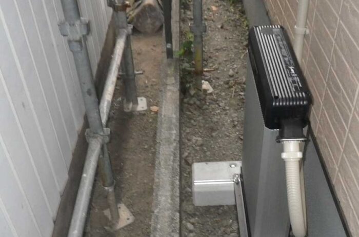 狭小地に収まるスリム型