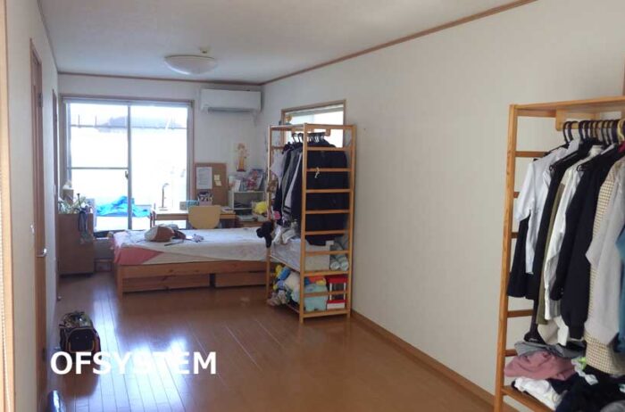 中高校生のお嬢さんの部屋を2つに分ける！